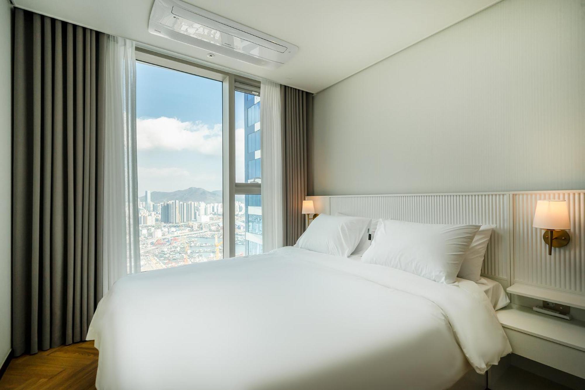 Brown Suites Busan Station Eksteriør bilde