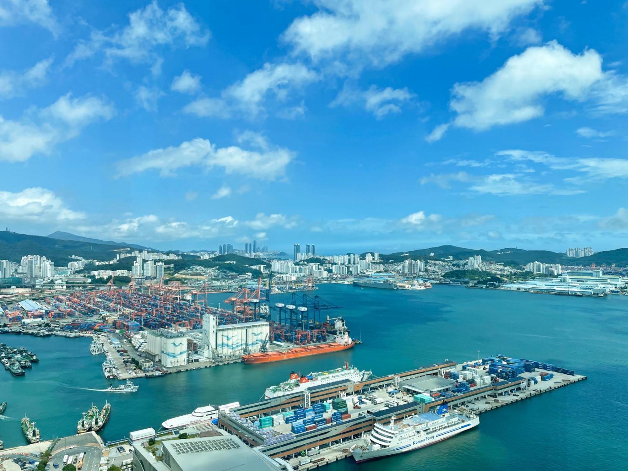 Brown Suites Busan Station Eksteriør bilde