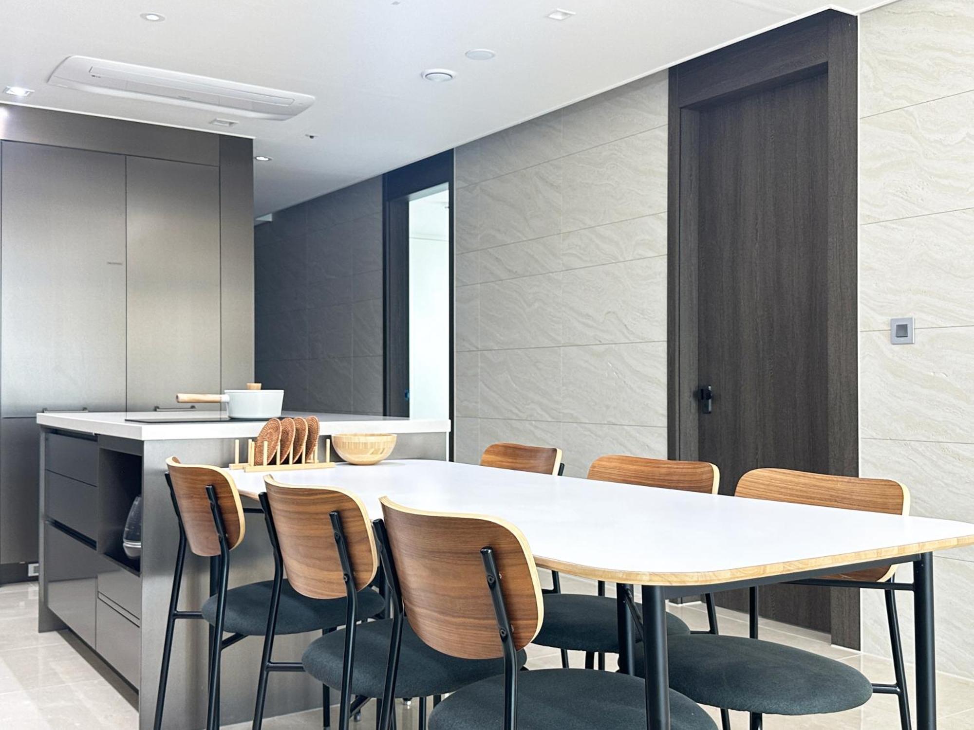 Brown Suites Busan Station Eksteriør bilde